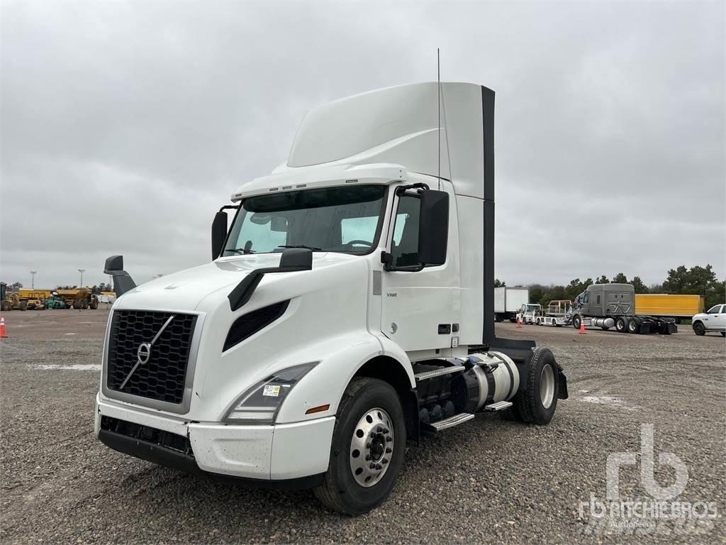 Volvo VNR300 Camiones tractor