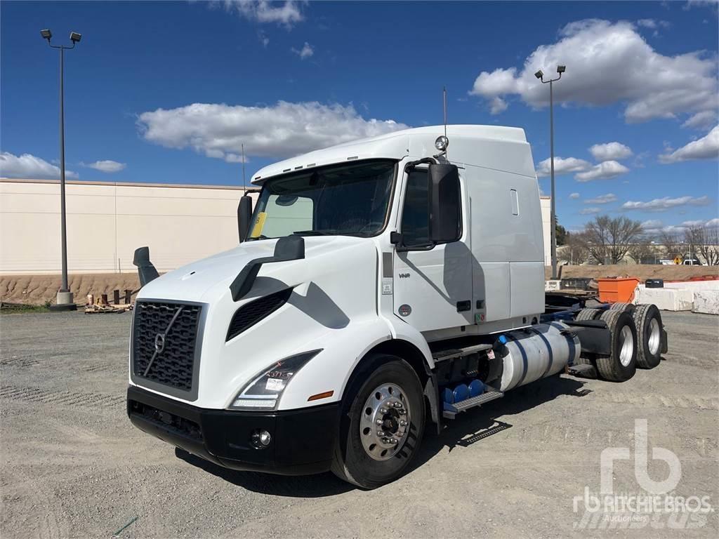 Volvo VNR640 Camiones tractor