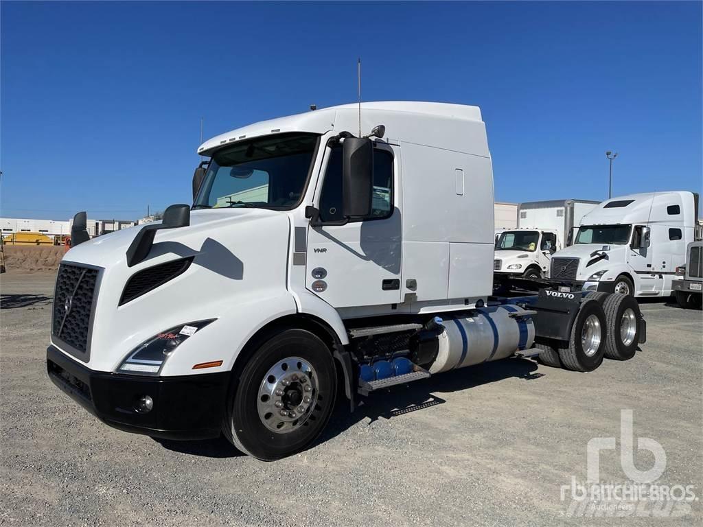 Volvo VNR640 Camiones tractor