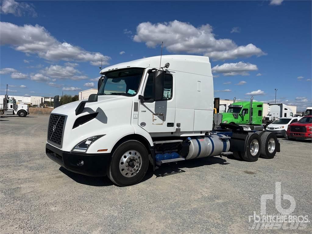 Volvo VNR640 Camiones tractor