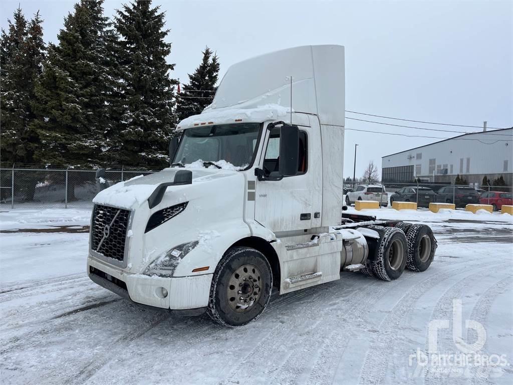 Volvo VNR64300 Camiones tractor