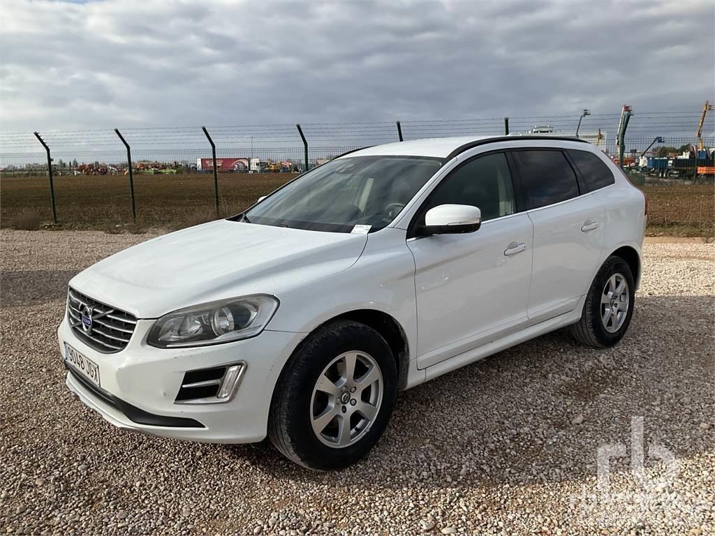 Volvo XC60 Caja abierta/laterales abatibles