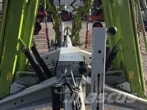 CLAAS 3600L Rastrilladoras y rastrilladoras giratorias