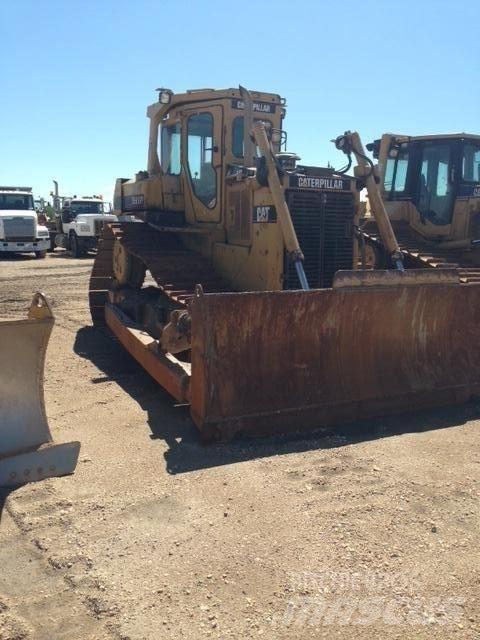 CAT D6H Buldozer sobre oruga