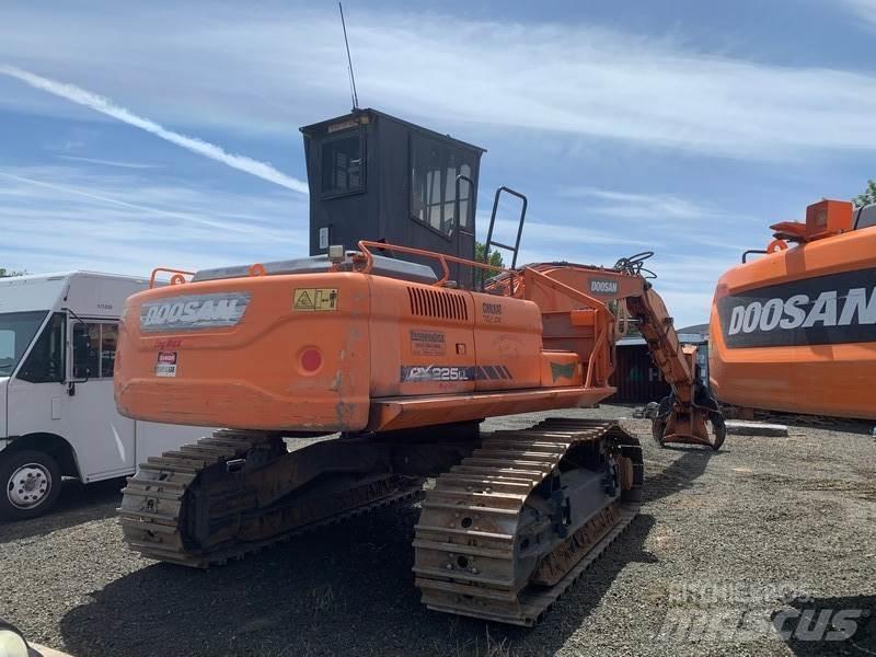 Doosan DX225LL Otros