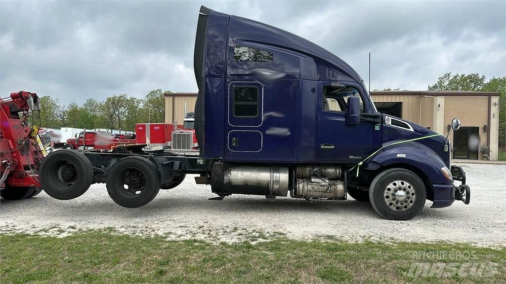 Kenworth T680 Camiones tractor