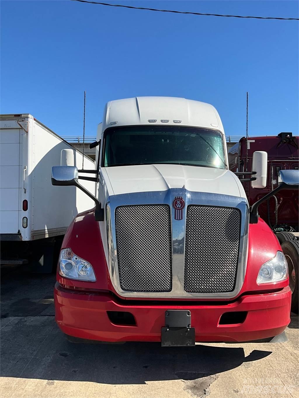 Kenworth T680 Camiones tractor