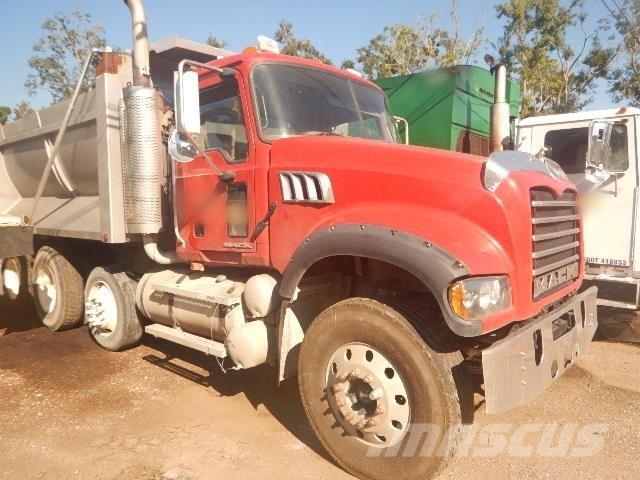 Mack GU713 Bañeras basculantes usadas
