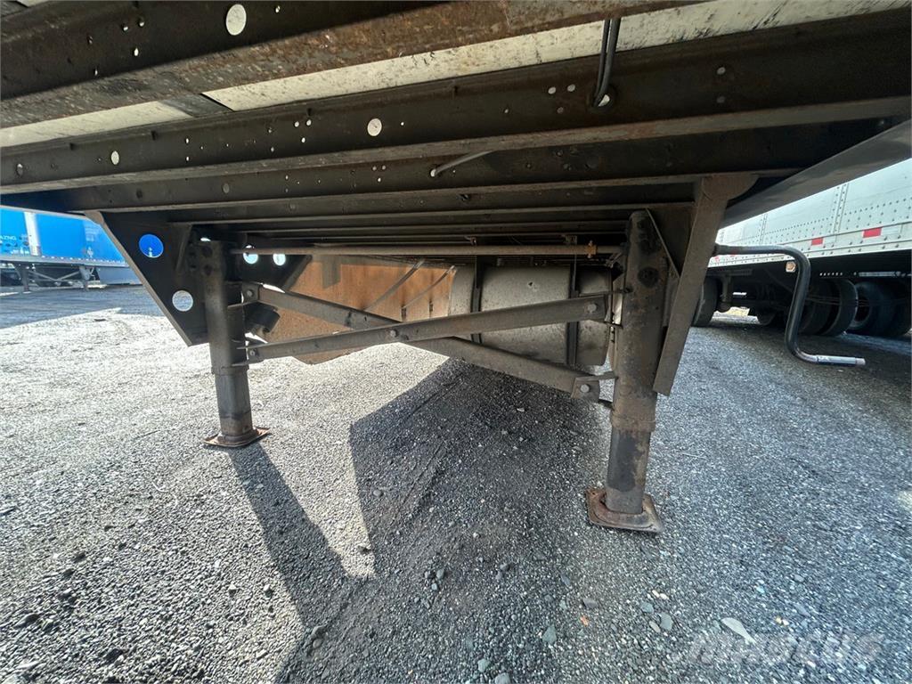 Utility VS2RA Remolques para transporte de vehículos