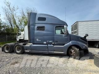 Volvo T760 Camiones tractor