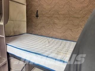 Volvo VNL64T780 Camiones tractor