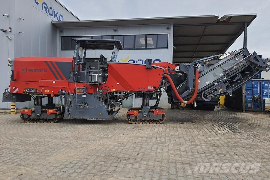 Wirtgen W 220 Fresadoras de asfalto