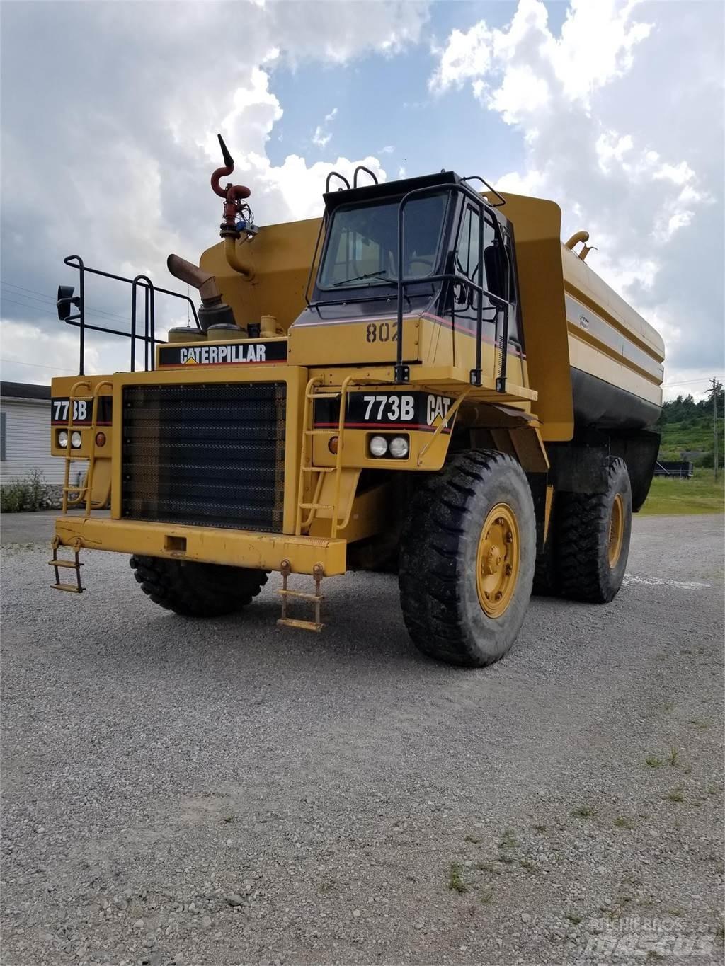 CAT 773B Camiones cisterna