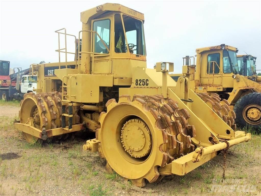 CAT 825C Compactadoras de suelo