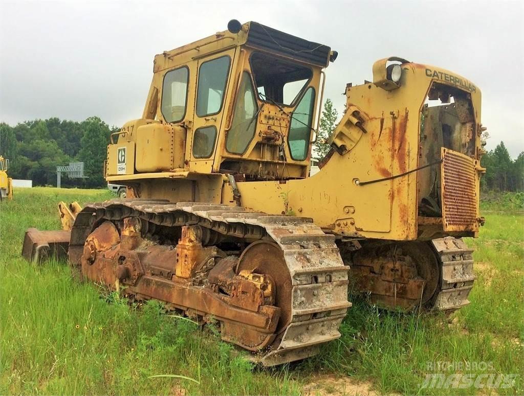 CAT D9H Buldozer sobre oruga