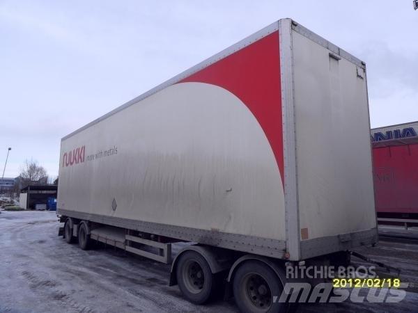 Scania R500 Camiones con caja de remolque