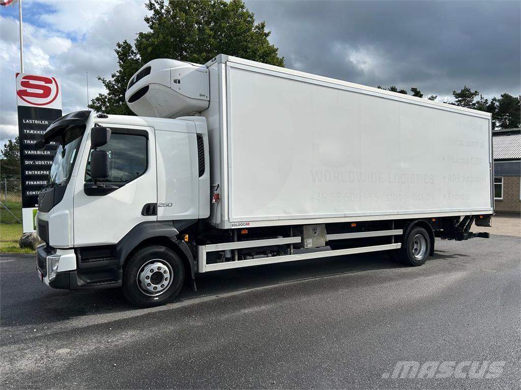 Volvo FL 250 16 ton Camiones con temperatura controlada