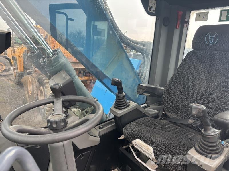 Fuchs MHL320 Manejadores de residuos industriales