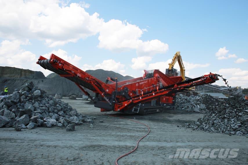 Terex Finlay 893 Machacadoras