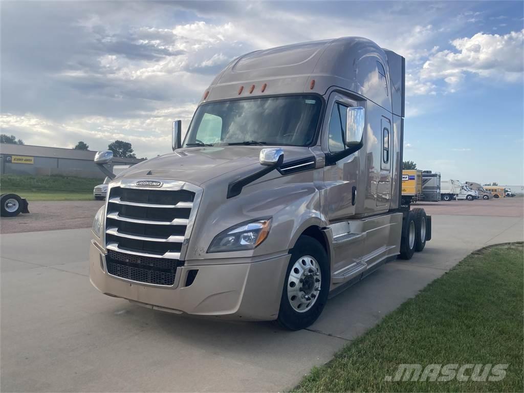 Freightliner  Camiones tractor