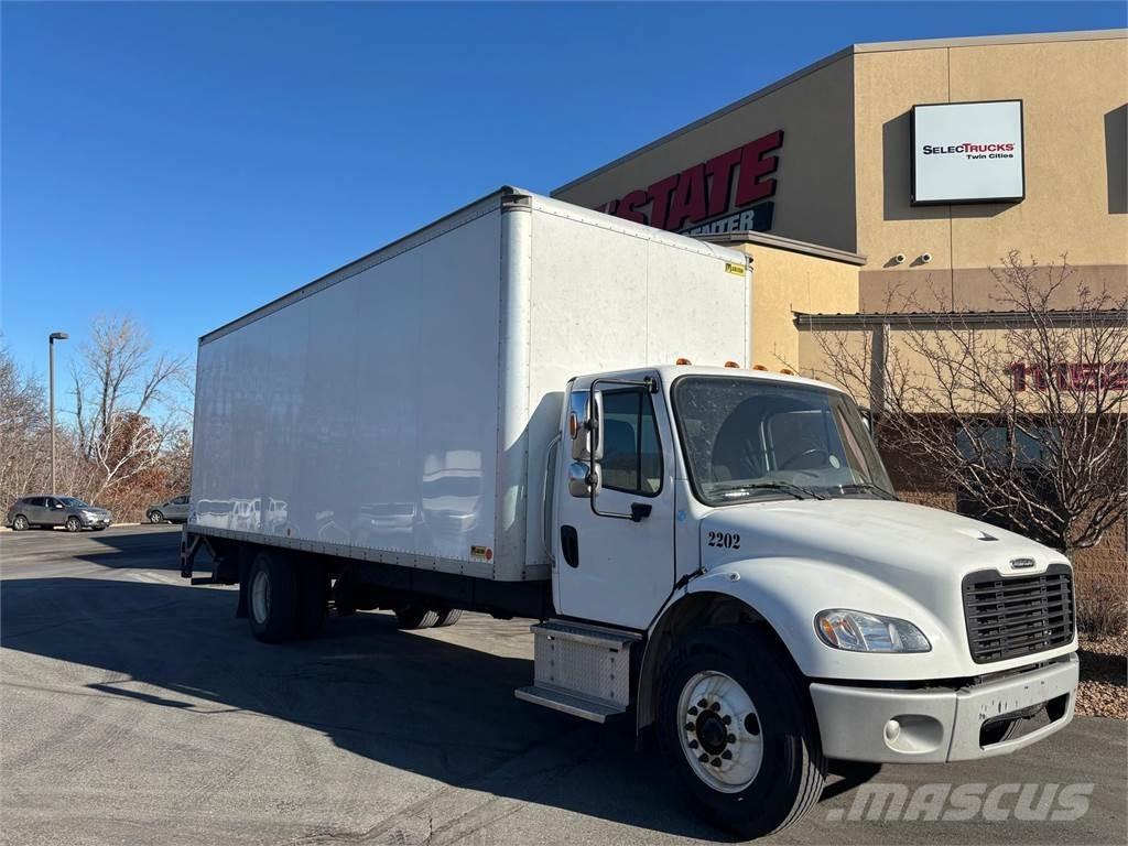 Freightliner M2 106 Camiones con caja de remolque