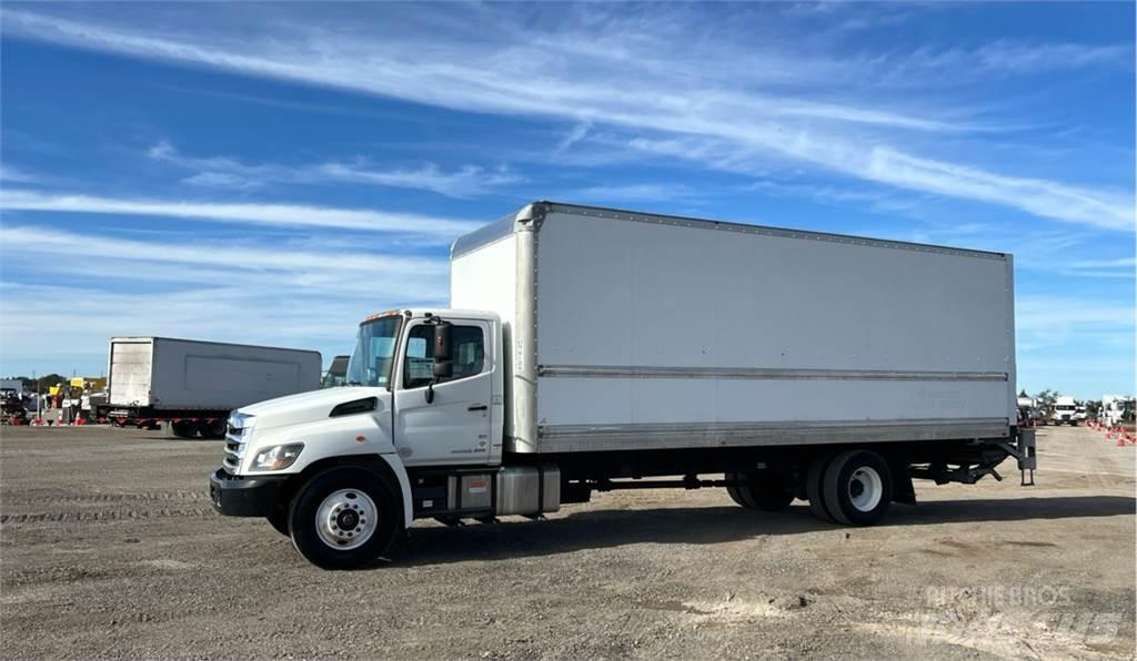 Hino 268 Camiones con caja de remolque