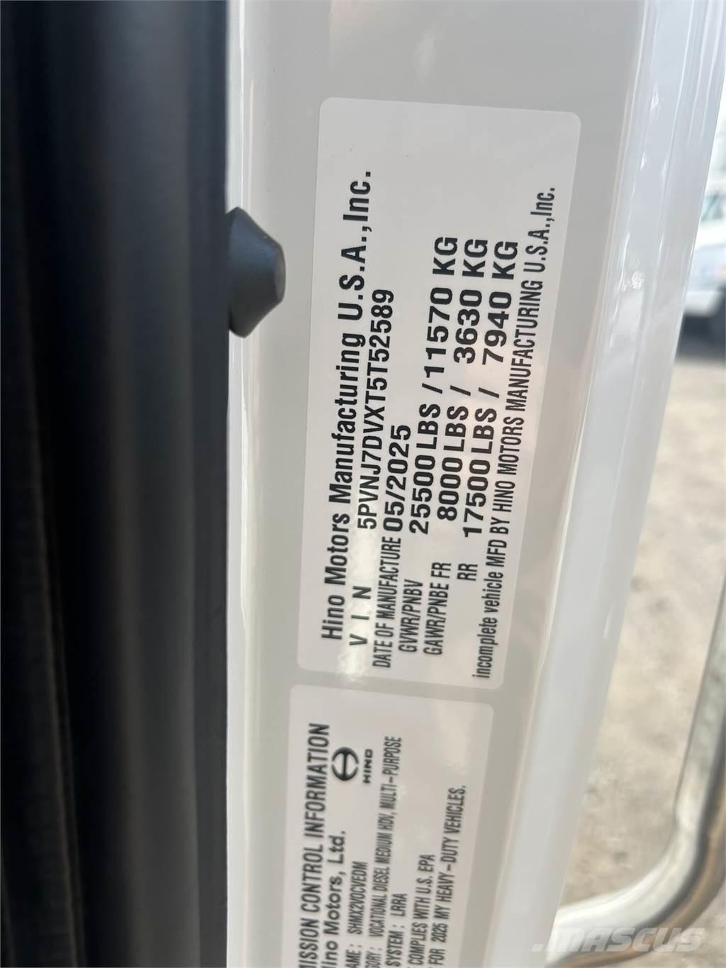 Hino L6 Camiones con chasís y cabina