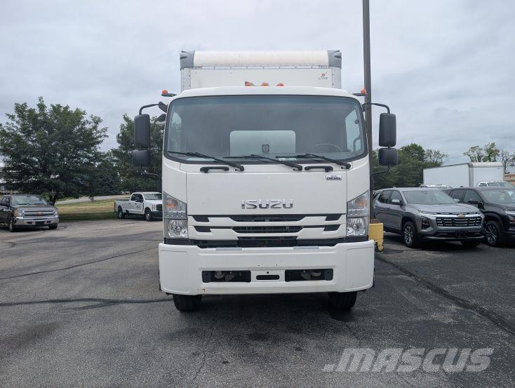 Isuzu FTR Camiones con caja de remolque
