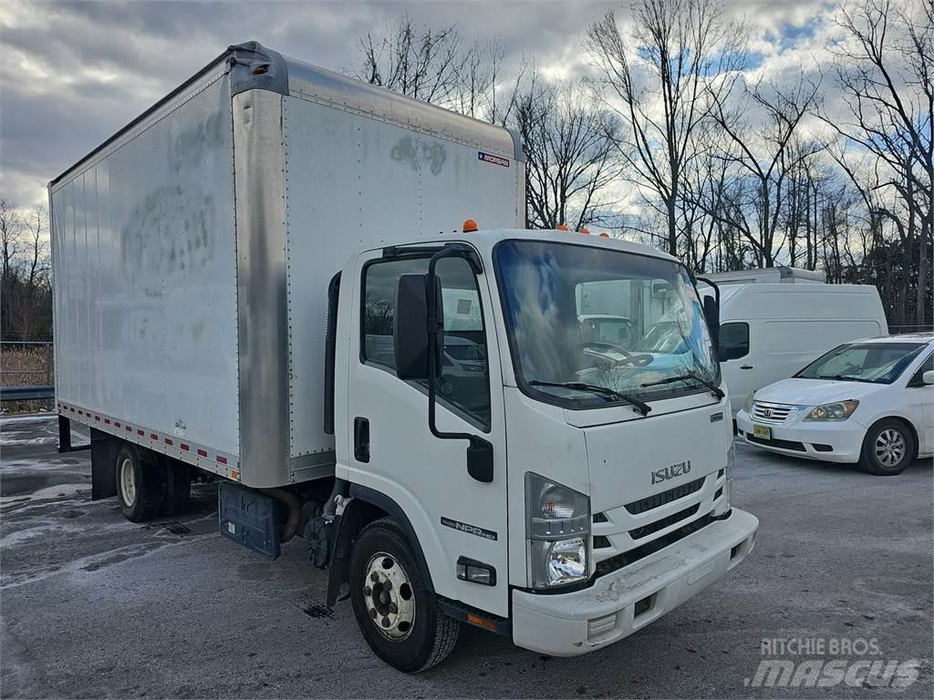 Isuzu NPR Camiones con caja de remolque