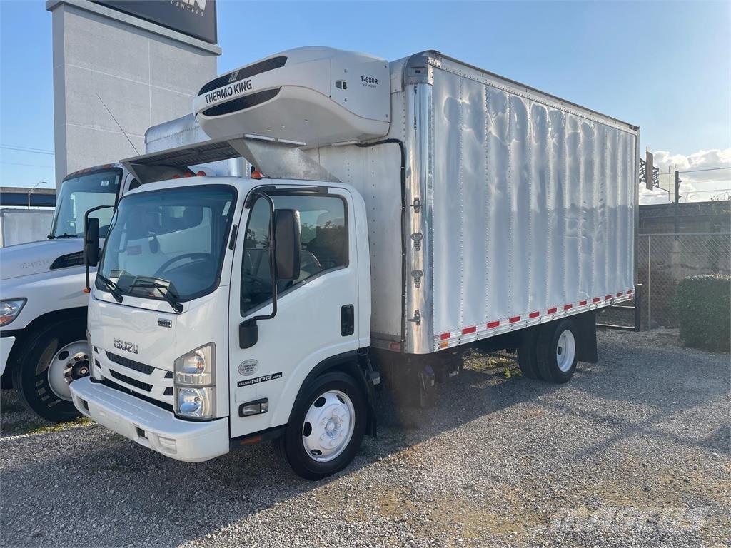 Isuzu NPR XD Camiones con caja de remolque