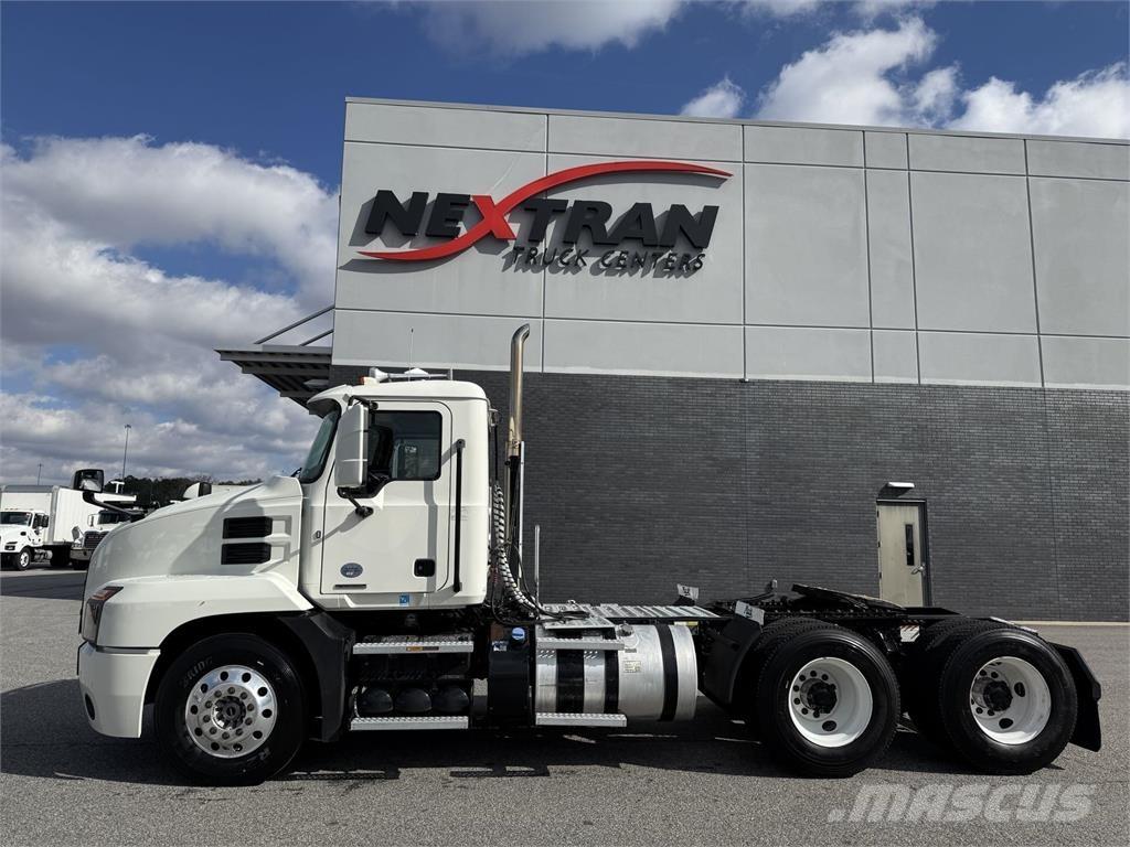 Mack AN64T Camiones tractor