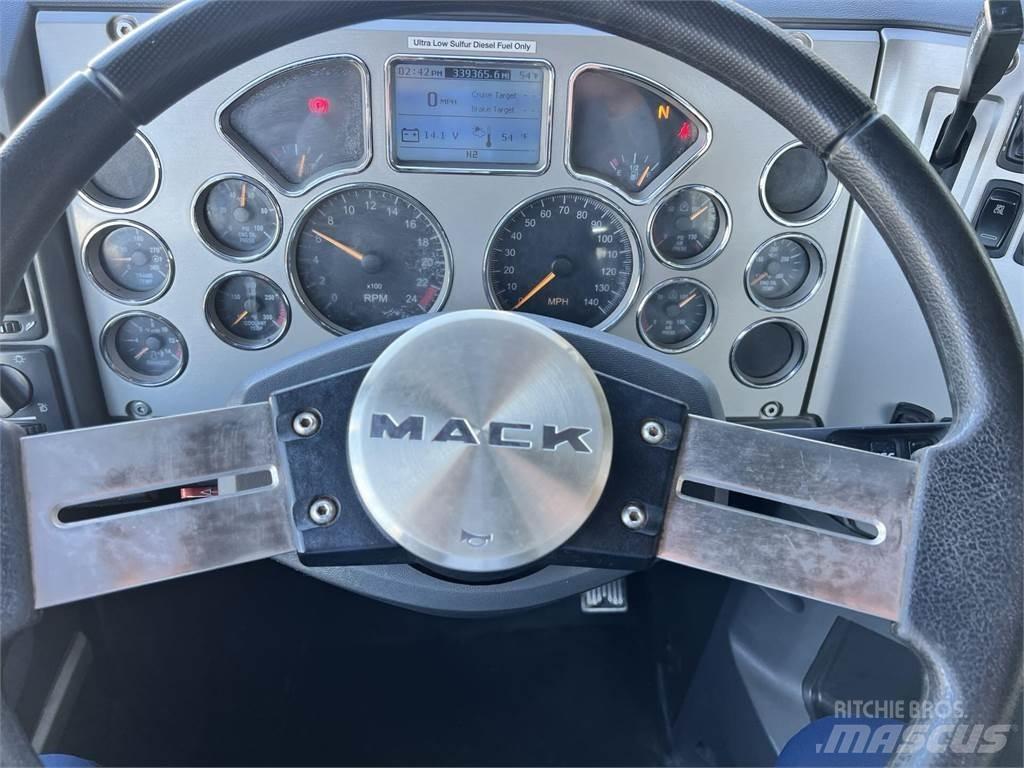 Mack CXU613 Camiones tractor