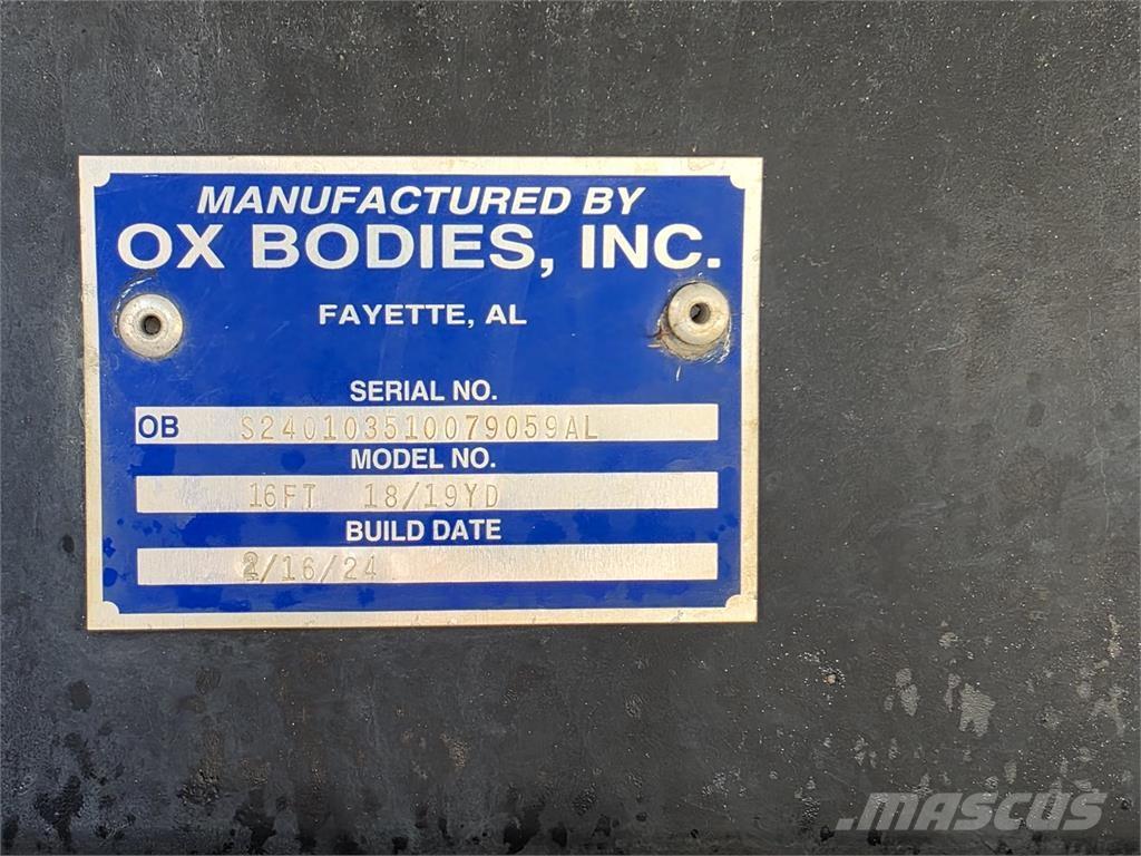 Mack GR64B Bañeras basculantes usadas