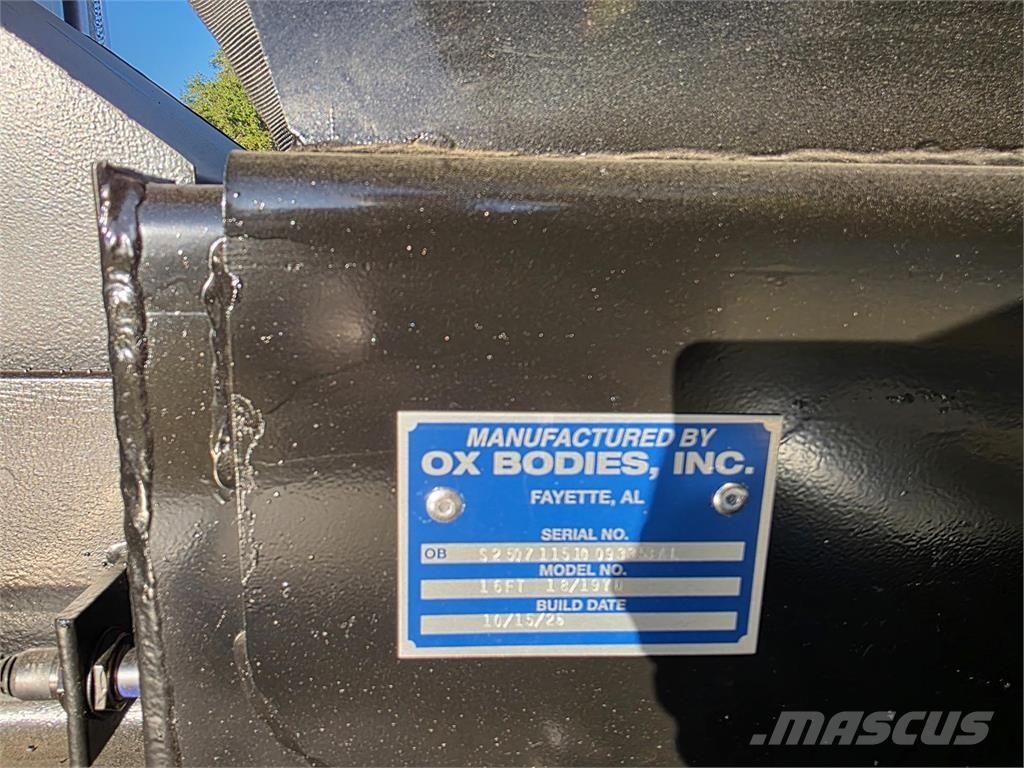 Mack GR64B Bañeras basculantes usadas