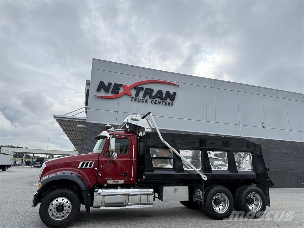 Mack GR64F Bañeras basculantes usadas