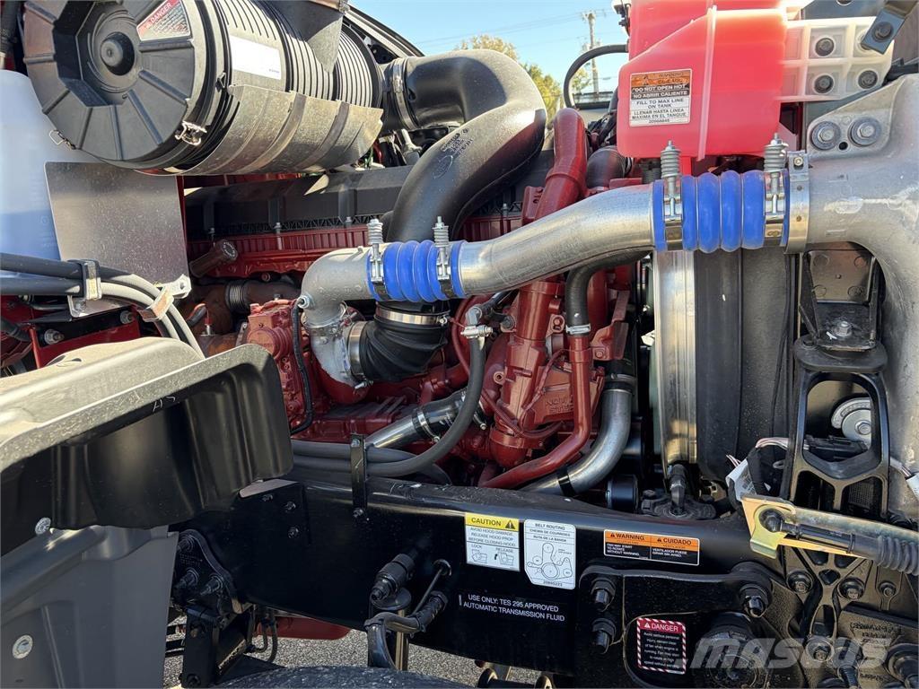 Mack GR64FR Camiones de concreto