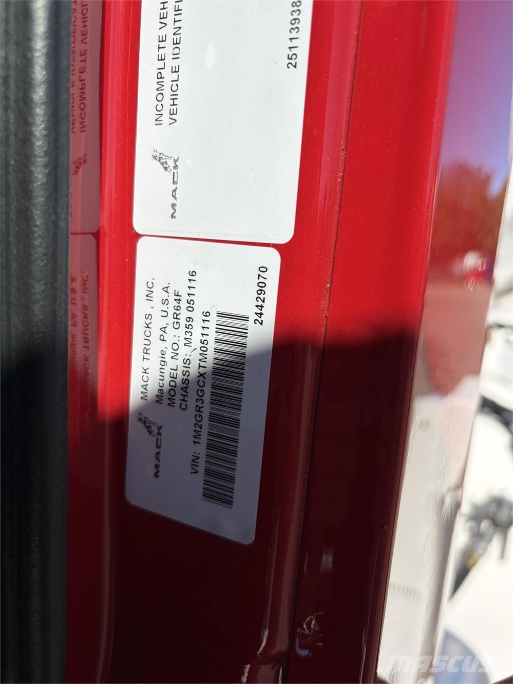 Mack GR64FR Camiones de concreto