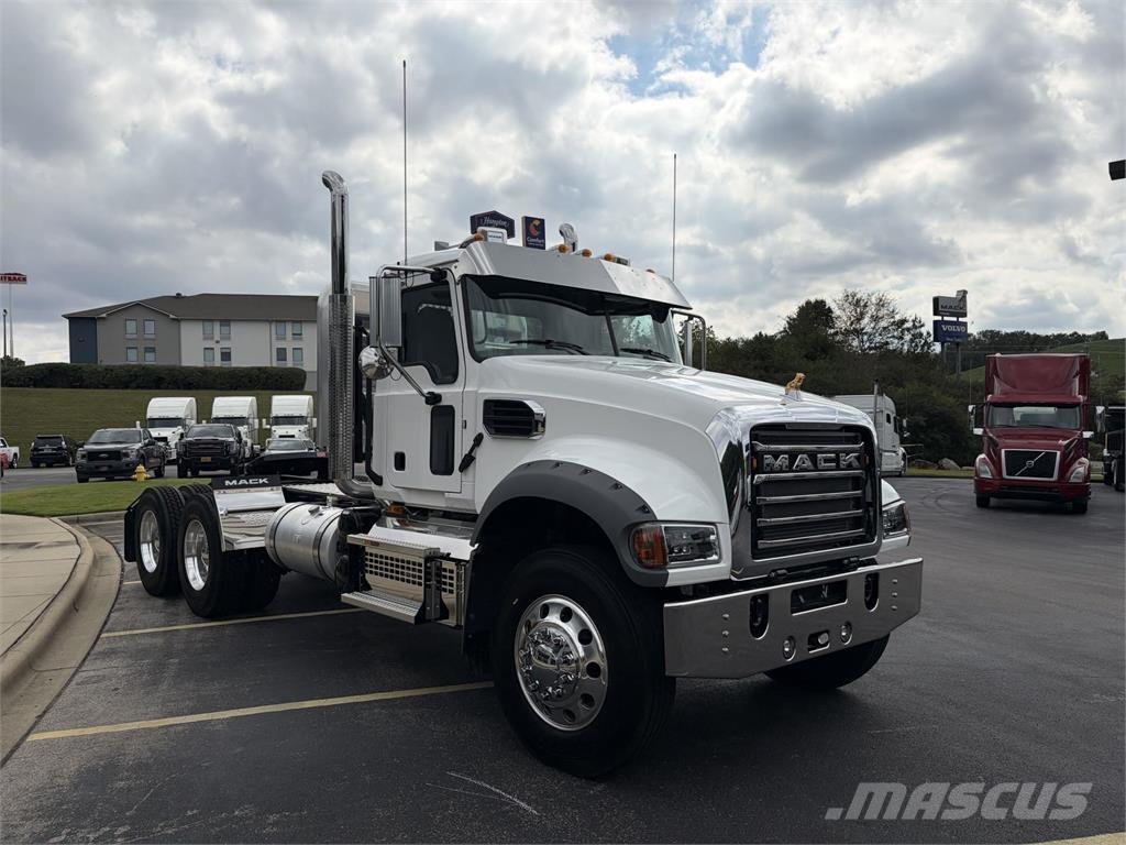 Mack GR64FT Camiones tractor