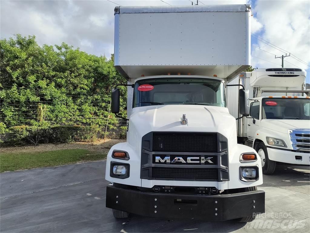 Mack MD6 Camiones con caja de remolque