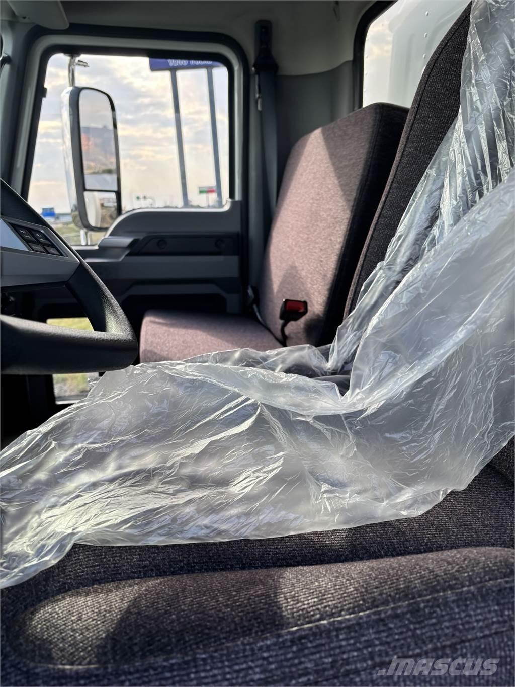 Mack MD6 42R Camiones con chasís y cabina