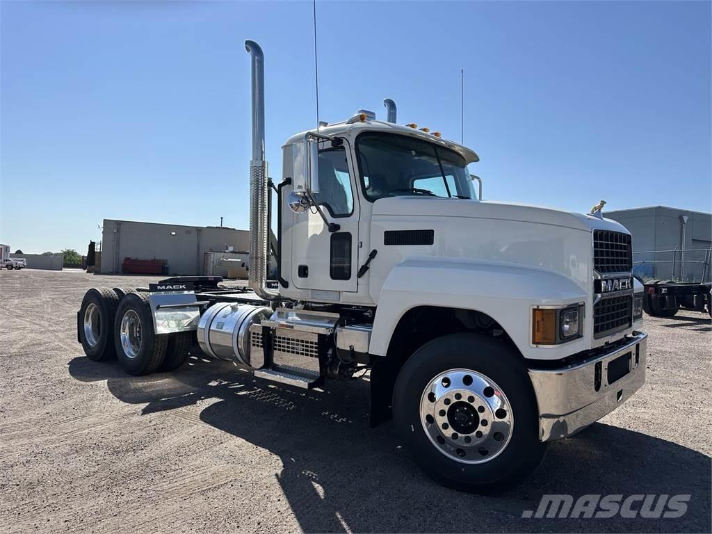 Mack PI64T Camiones tractor