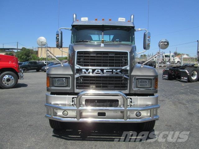 Mack PI64T Camiones tractor