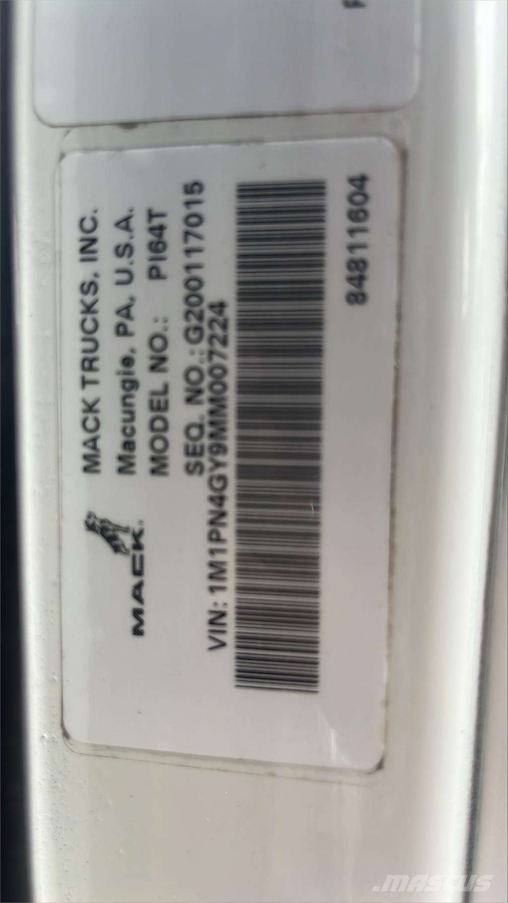 Mack PI64T Camiones tractor