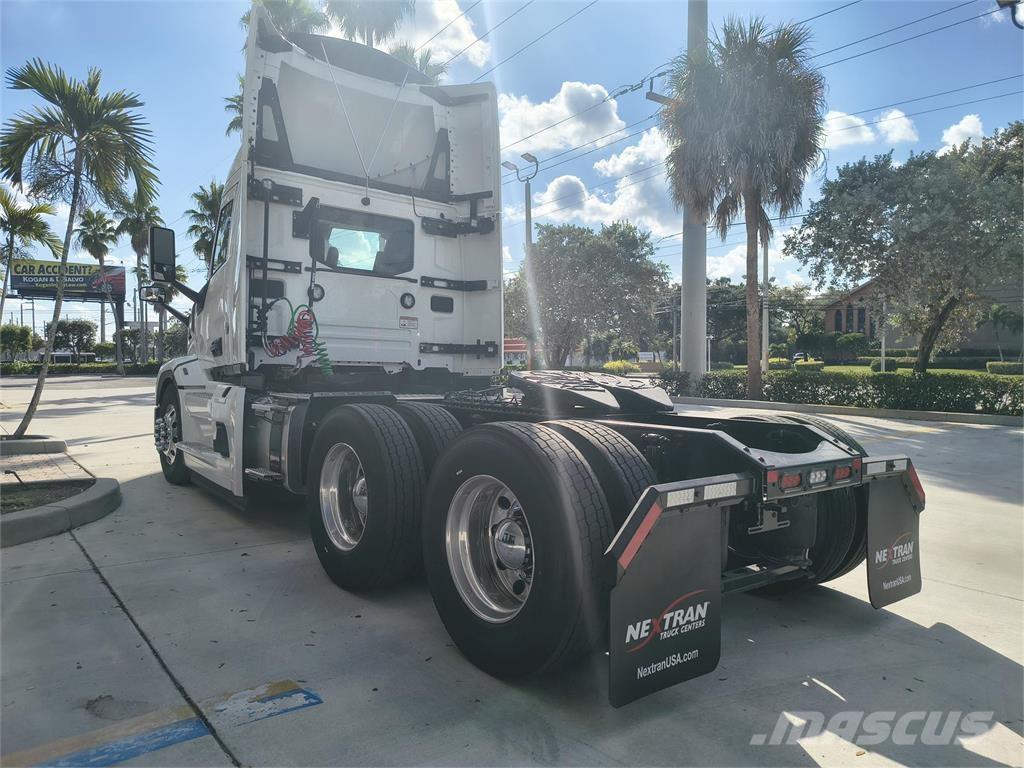 Mack PR64T Camiones tractor