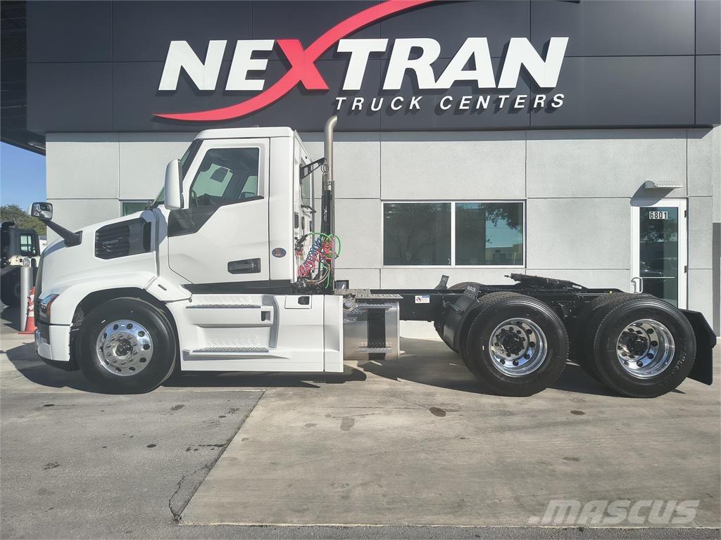 Mack PR64T Camiones tractor