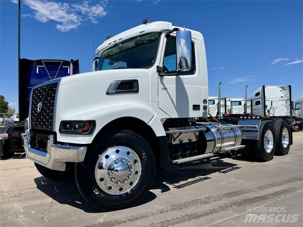 Volvo VHD64FT300 Camiones tractor