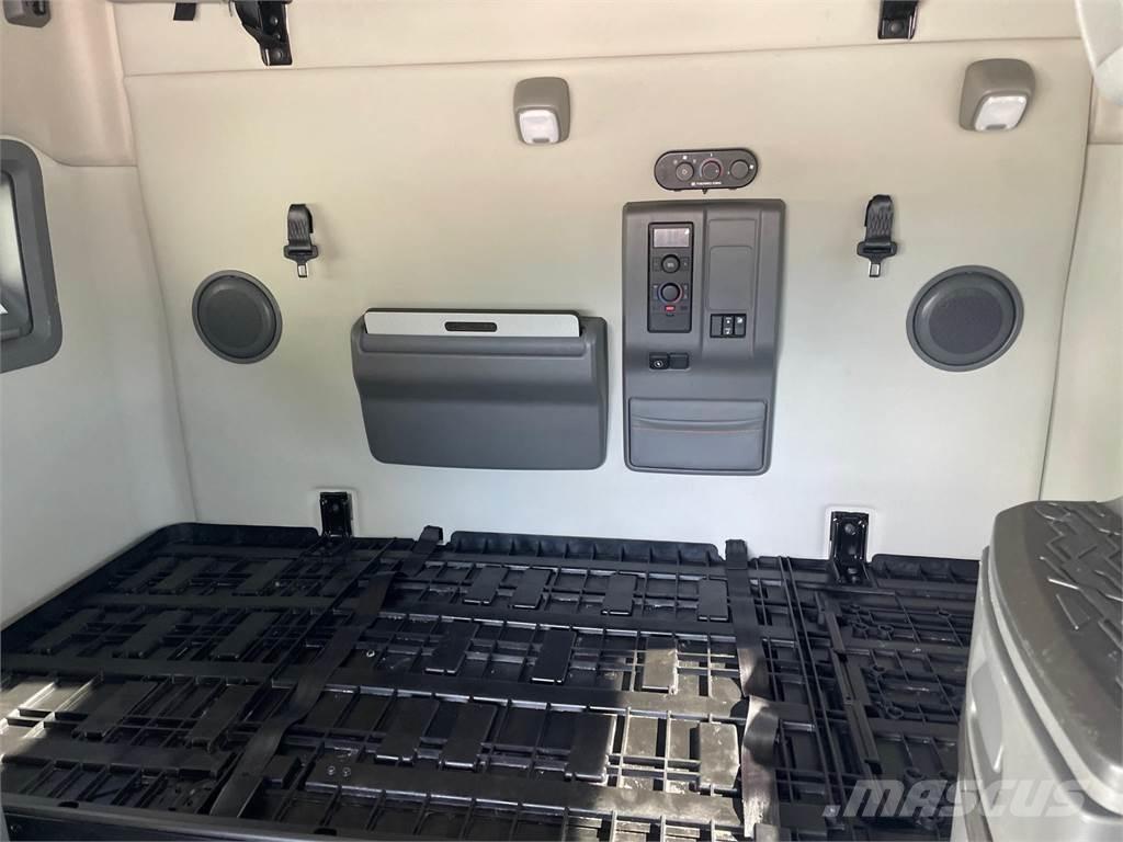 Volvo VNL64T760 Camiones tractor