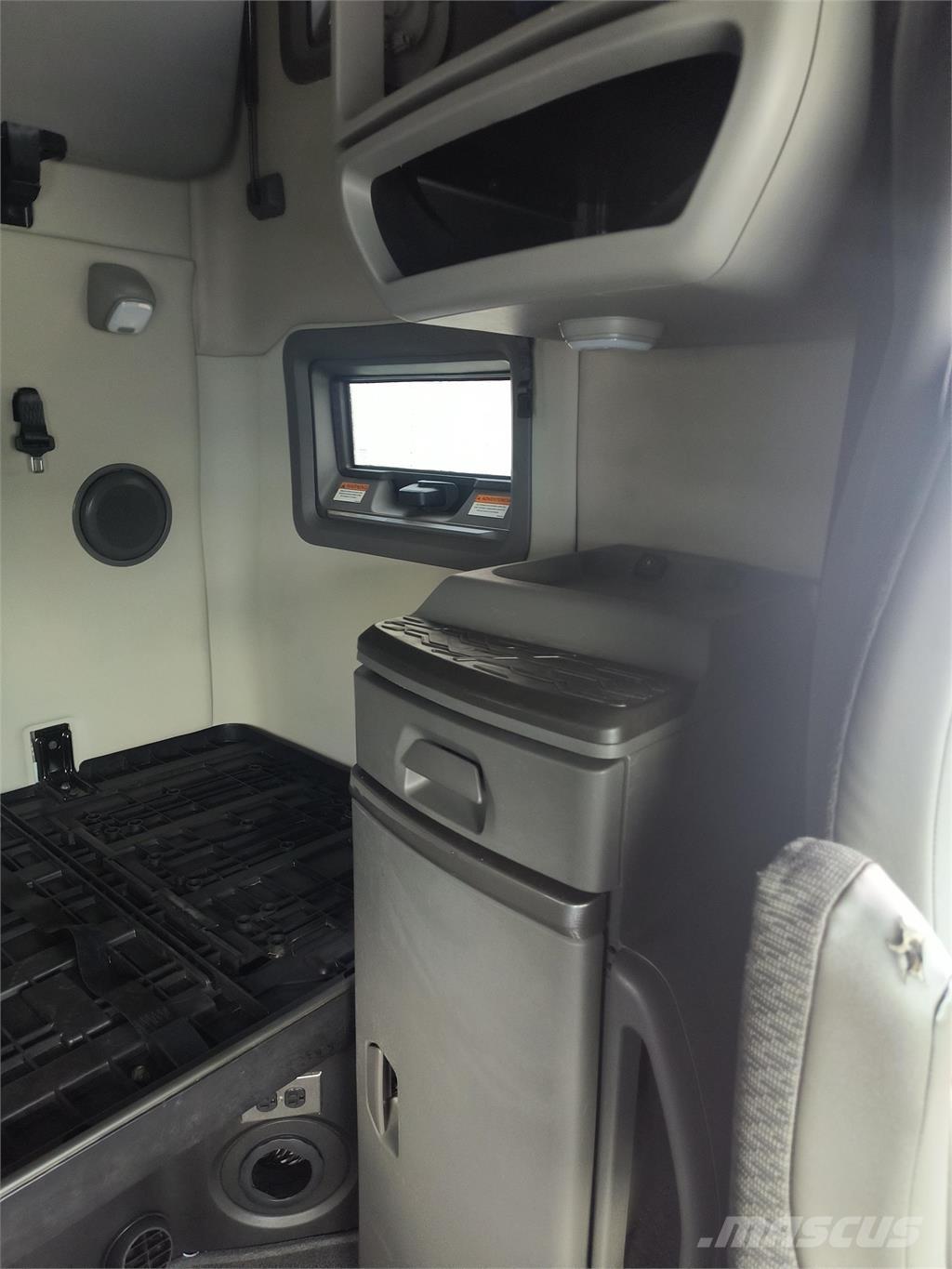 Volvo VNL64T760 Camiones tractor