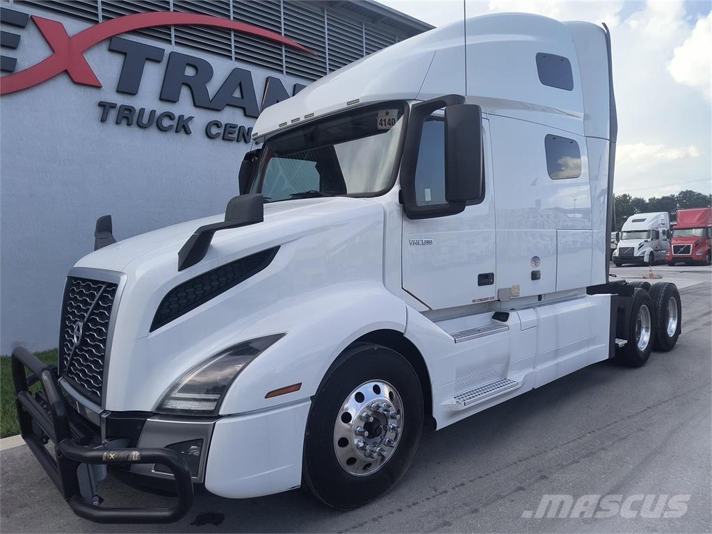 Volvo VNL64T760 Camiones tractor