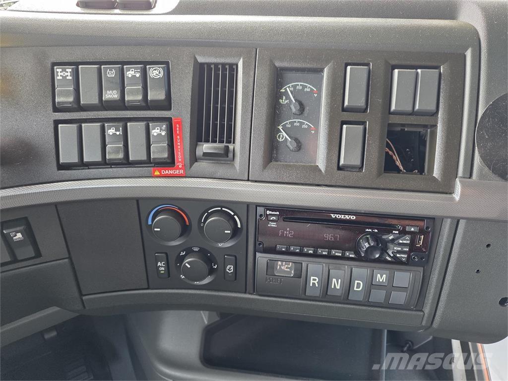 Volvo VNL64T760 Camiones tractor